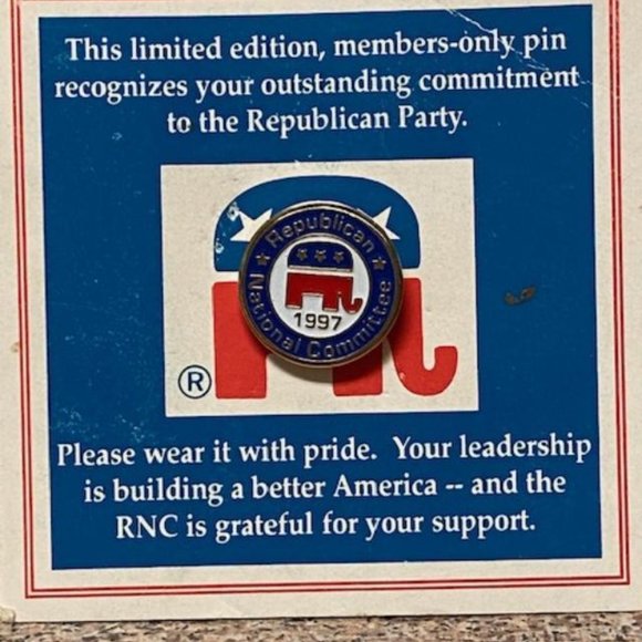 Republican National Committee pins from 1995, 1997, 2002 - Picture 3 of 7